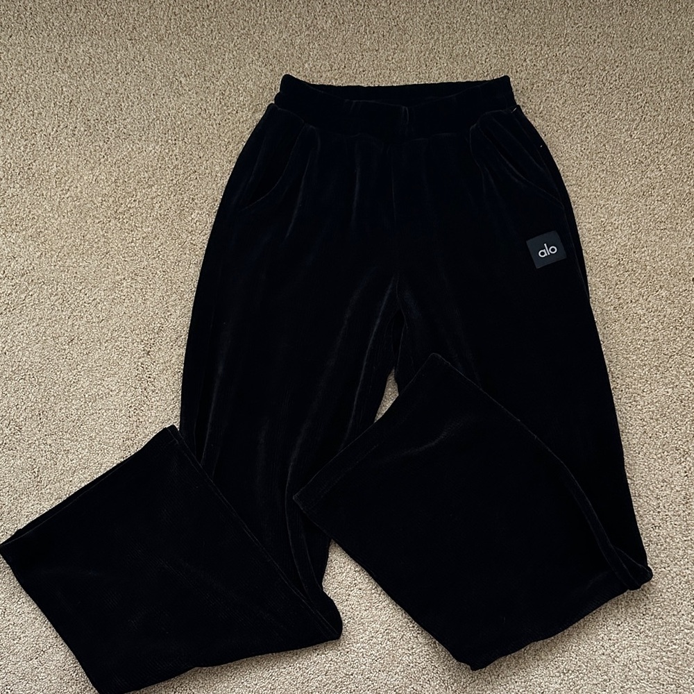 alo Black Velour Pants